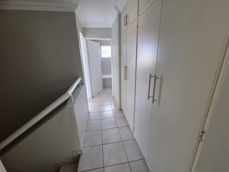 3 Bedroom Property for Sale in Heuwelsig Free State